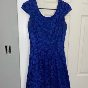 blue lace party dress